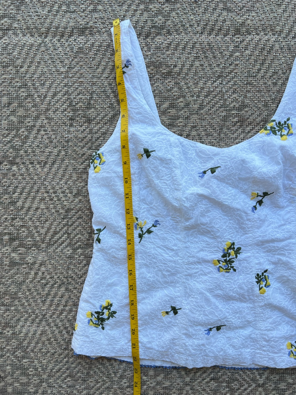 Anthropologie Vanessa Virginia Embroidered Floral Tank Top Size 10 White - Picture 6 of 10